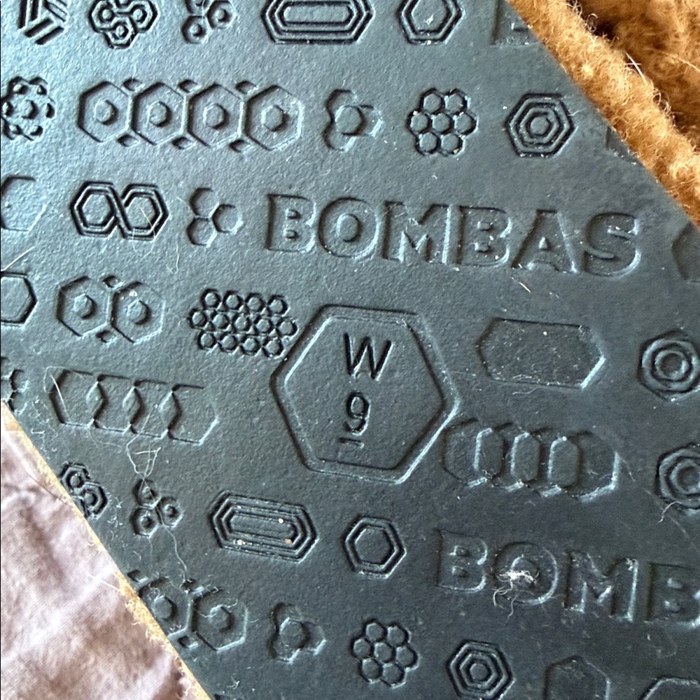 Bombas Women’s Sunday Slipper - Picture 4 of 4